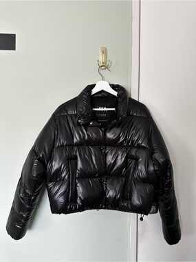 Zara Black Cropped Puffer Jacket Medium